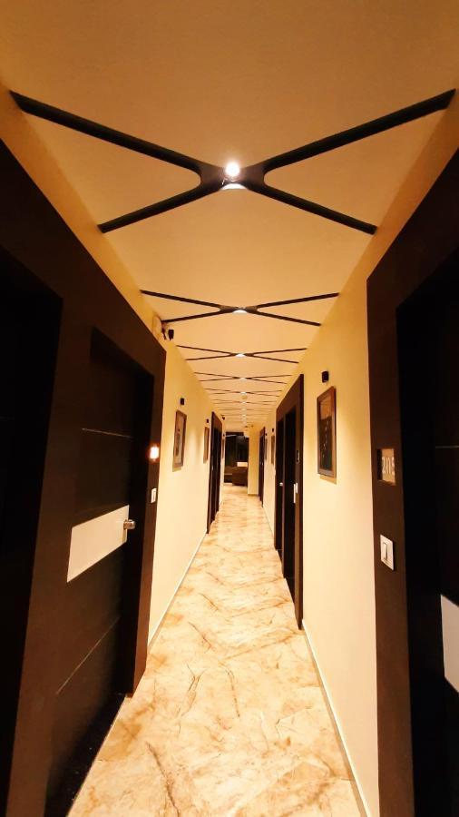 Hotel Suncity Ahmedabad Luaran gambar