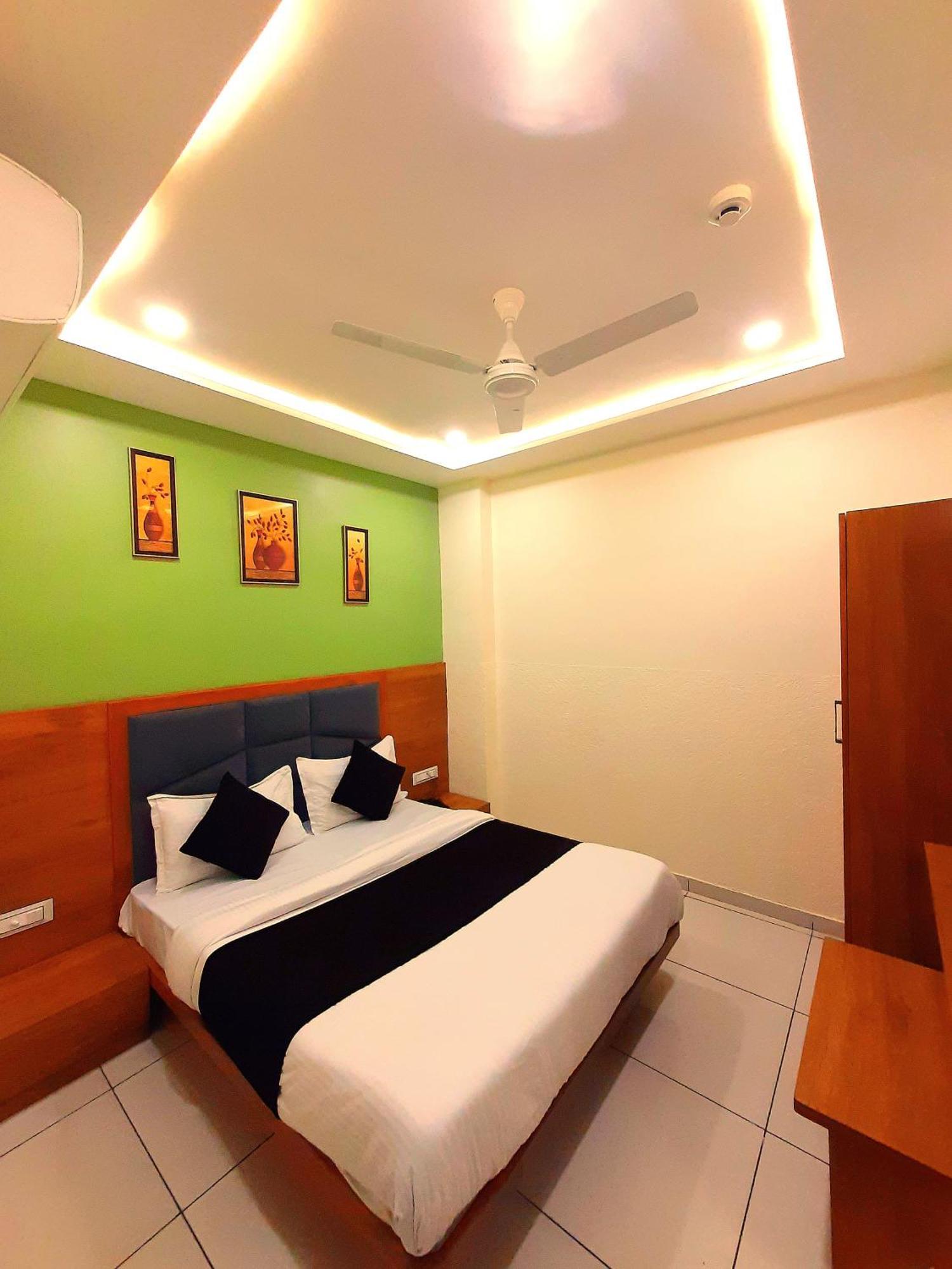 Hotel Suncity Ahmedabad Luaran gambar