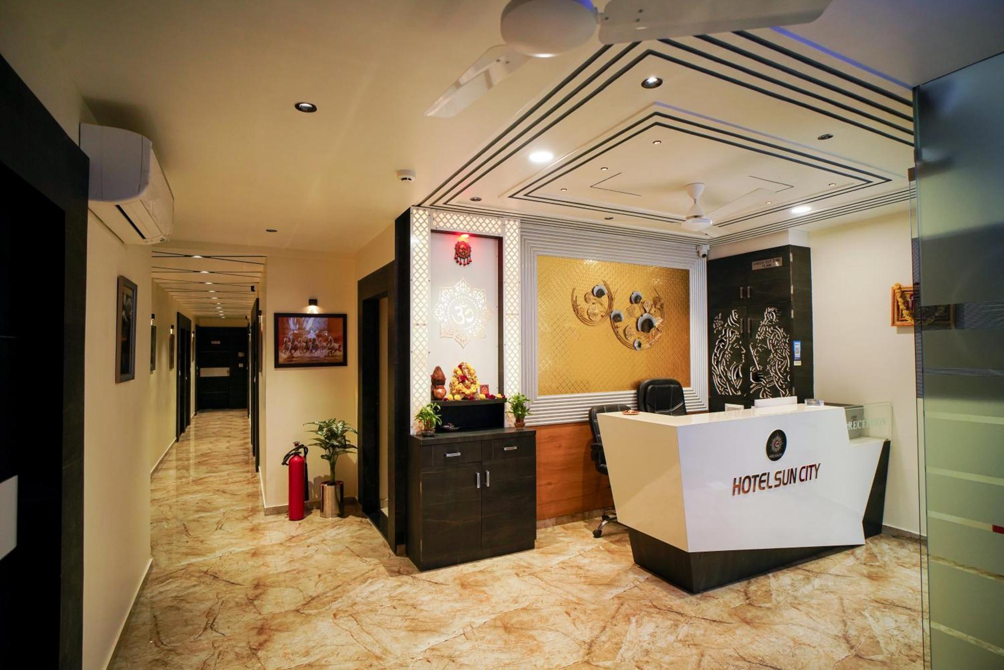Hotel Suncity Ahmedabad Luaran gambar