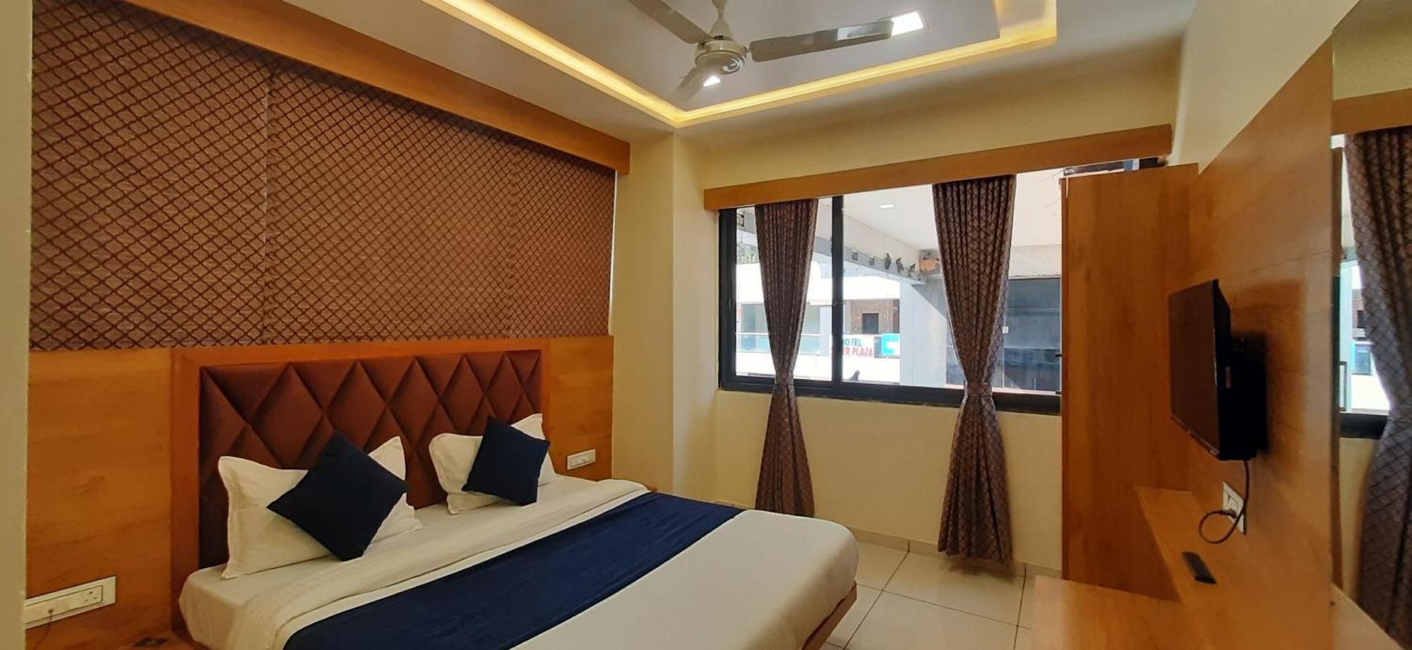 Hotel Suncity Ahmedabad Bilik gambar